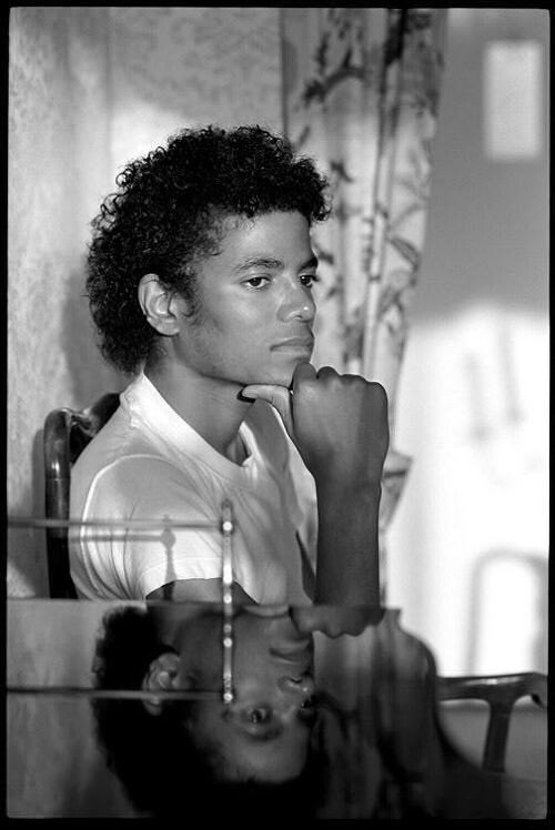 Year-1980-michael-jackson-25938728-504-754.jpg 자서전에 기록된 마이클 잭슨이 음악적으로 진심 격분했다는 순간.txt