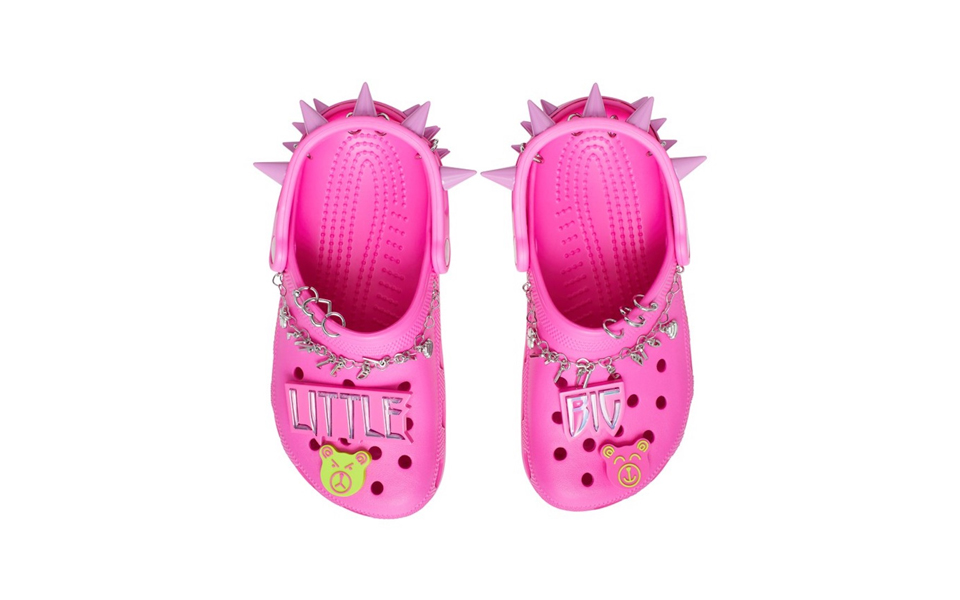 crocs-little-big-classic-clog-collaboration-4-ecd71f85-2056-42e0-a3c5-c6fc16883b2a.jpg