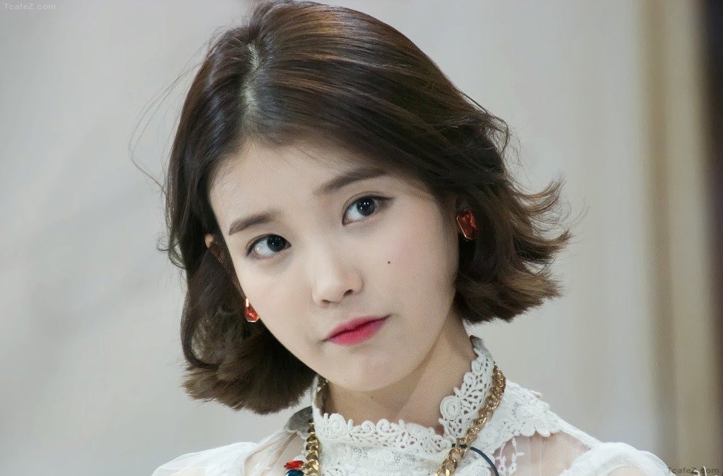 아이유 121.jpg