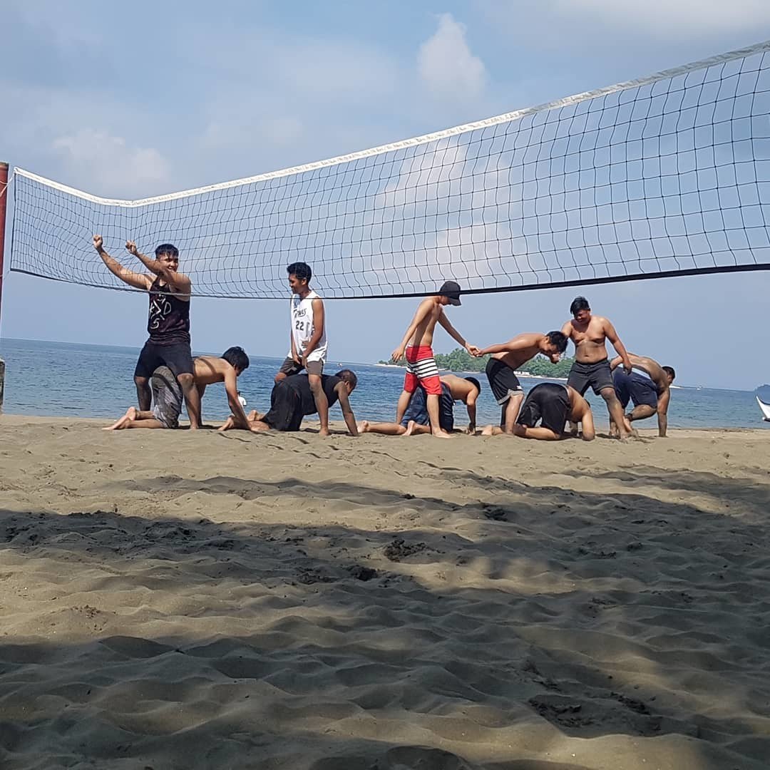 5발리볼벌칙.jpg 필리핀) 친구들과 잠발레스 (Zambales) 여행