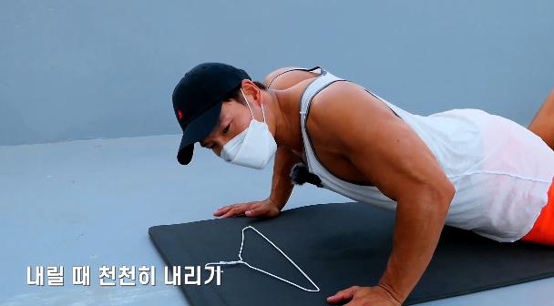 김종국9.png.jpg