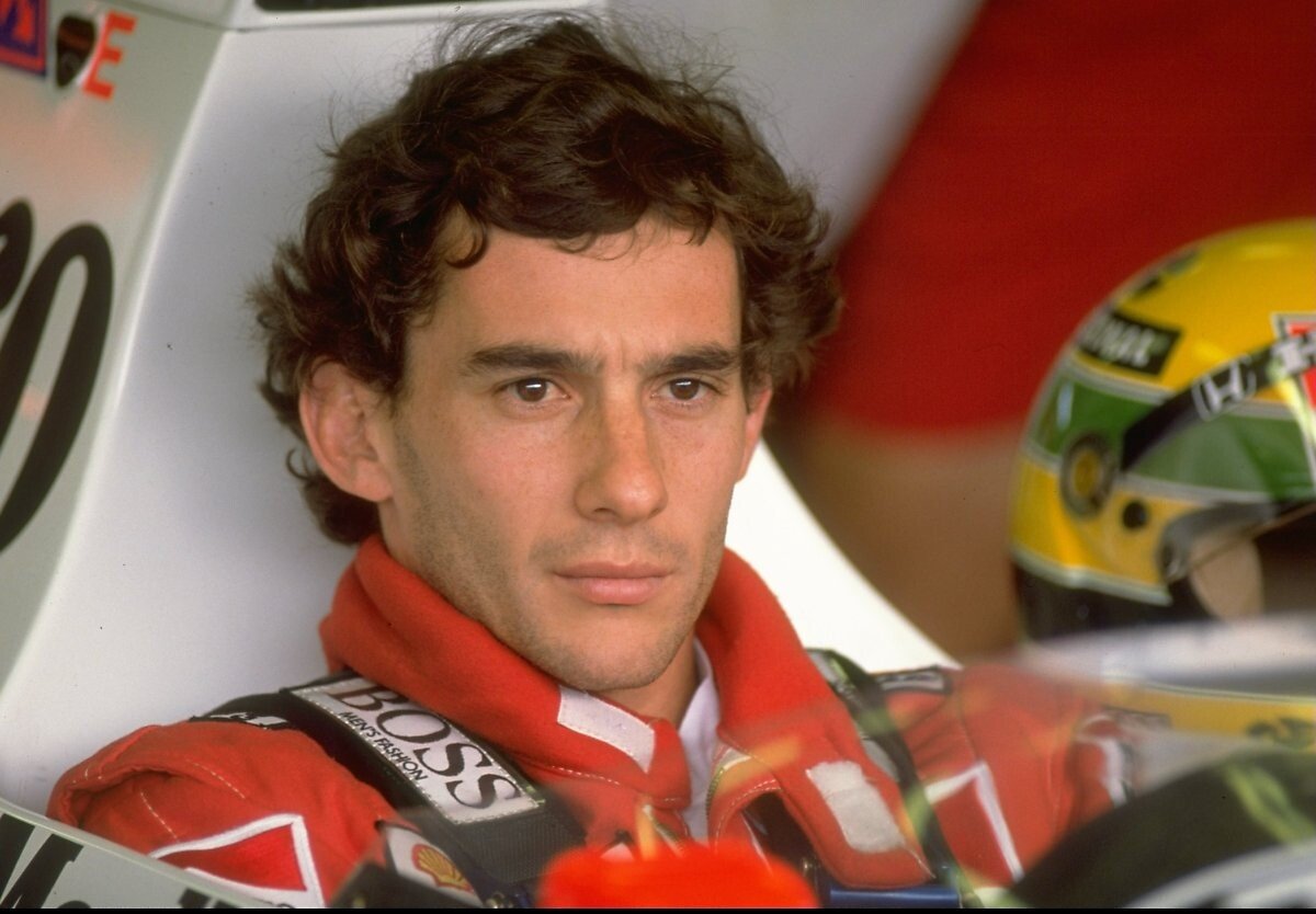 ayrton-senna-1429434094.jpeg 역대 최고의 F1 드라이버 5명을 뽑아보자