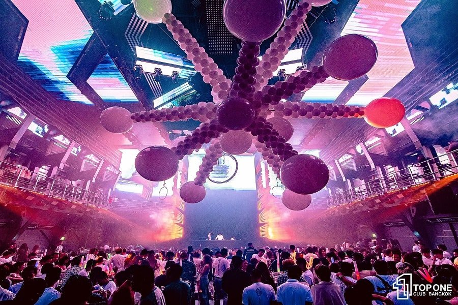 balloons_topone_club_ratchada.jpg