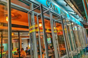 카사 블루 크래프트 브루 Casa Blue Craft Brews & Delicacies