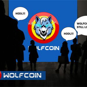 울프코인을 구경하는 사람들 PEOPLE WATCHING WOLFCOIN