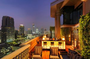 스피크이지 The Speakeasy Rooftop Bar